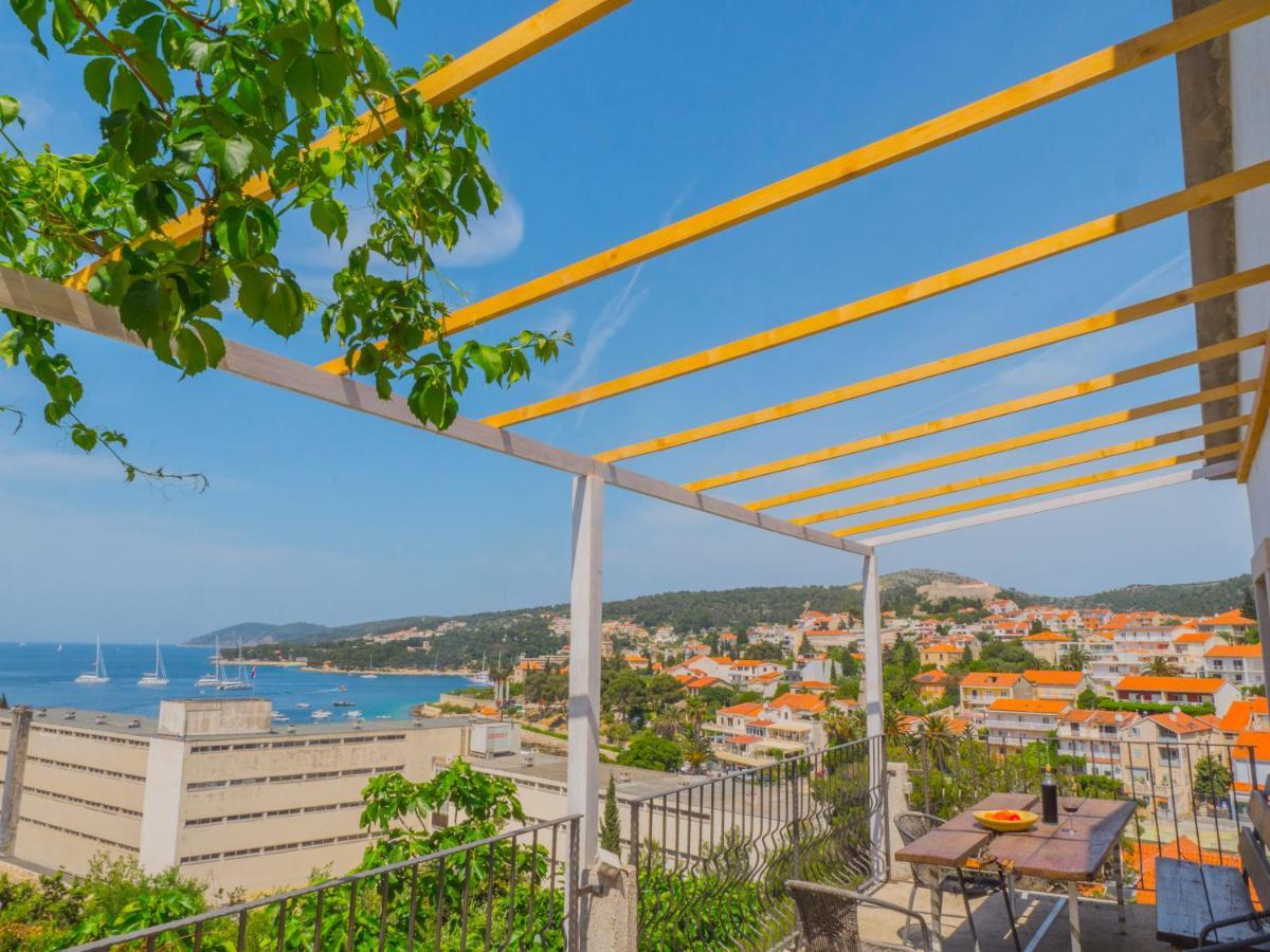 Hostel Kapa Hvar Town Esterno foto