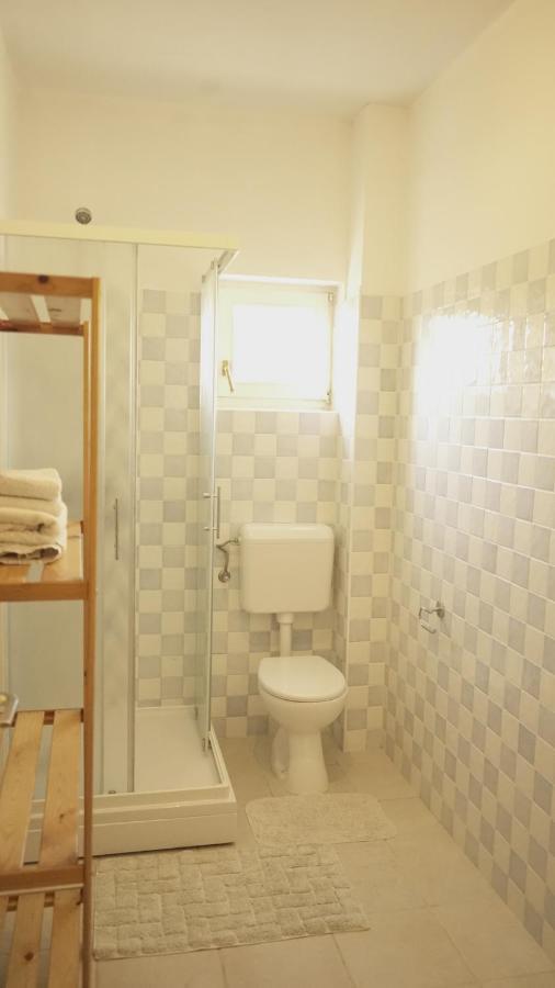 Hostel Kapa Hvar Town Esterno foto